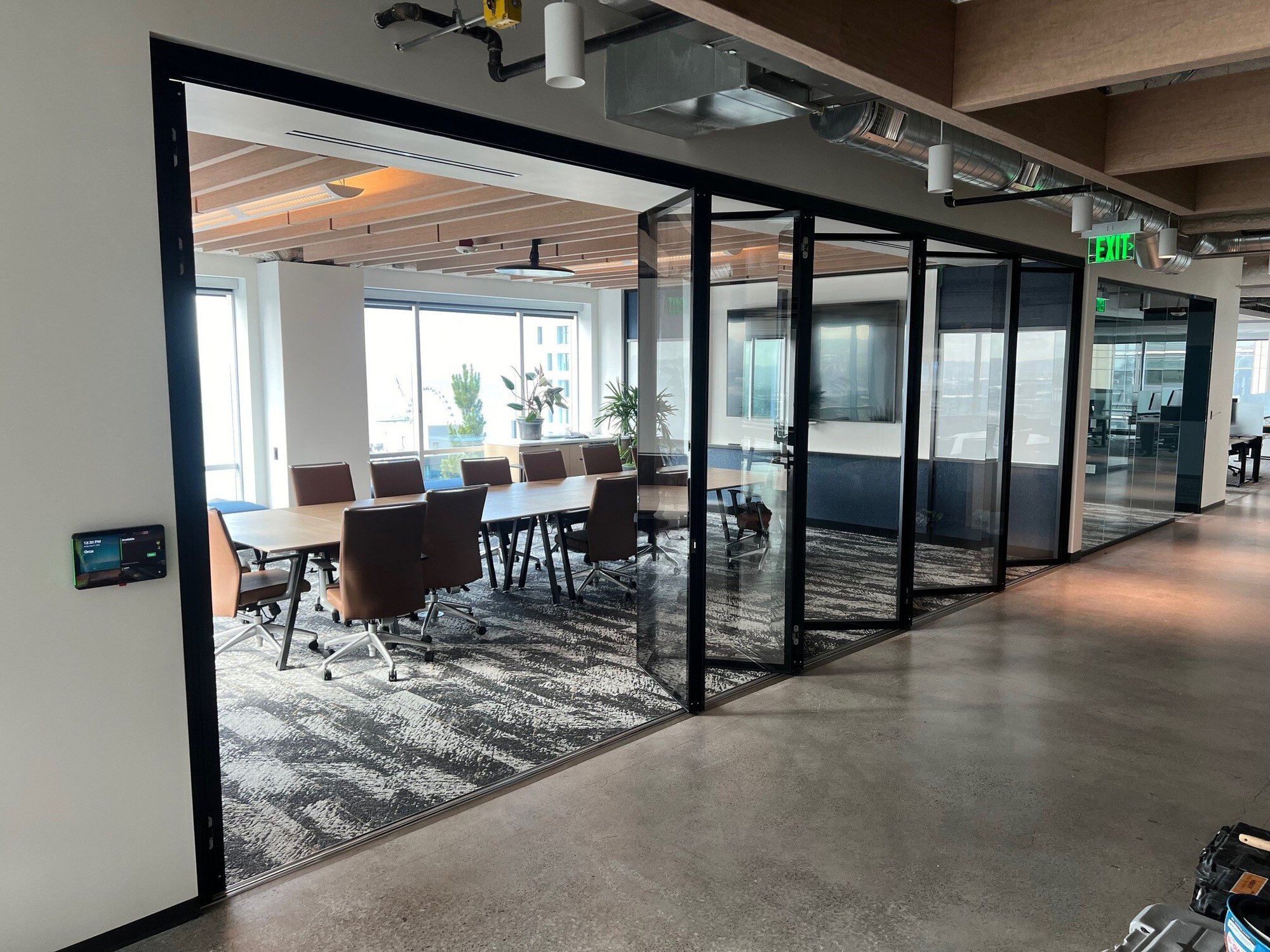 Glass movable office walls