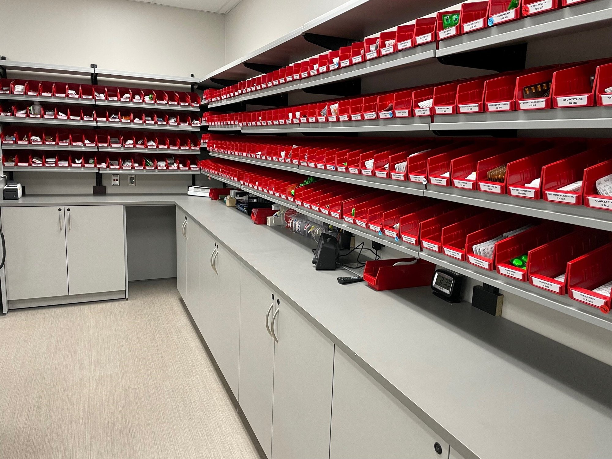 Pharmacy bin shelving and modular casework