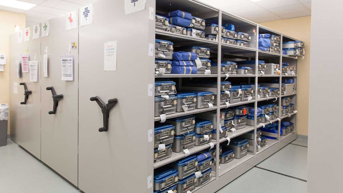 mobile shelving storing surgical kits