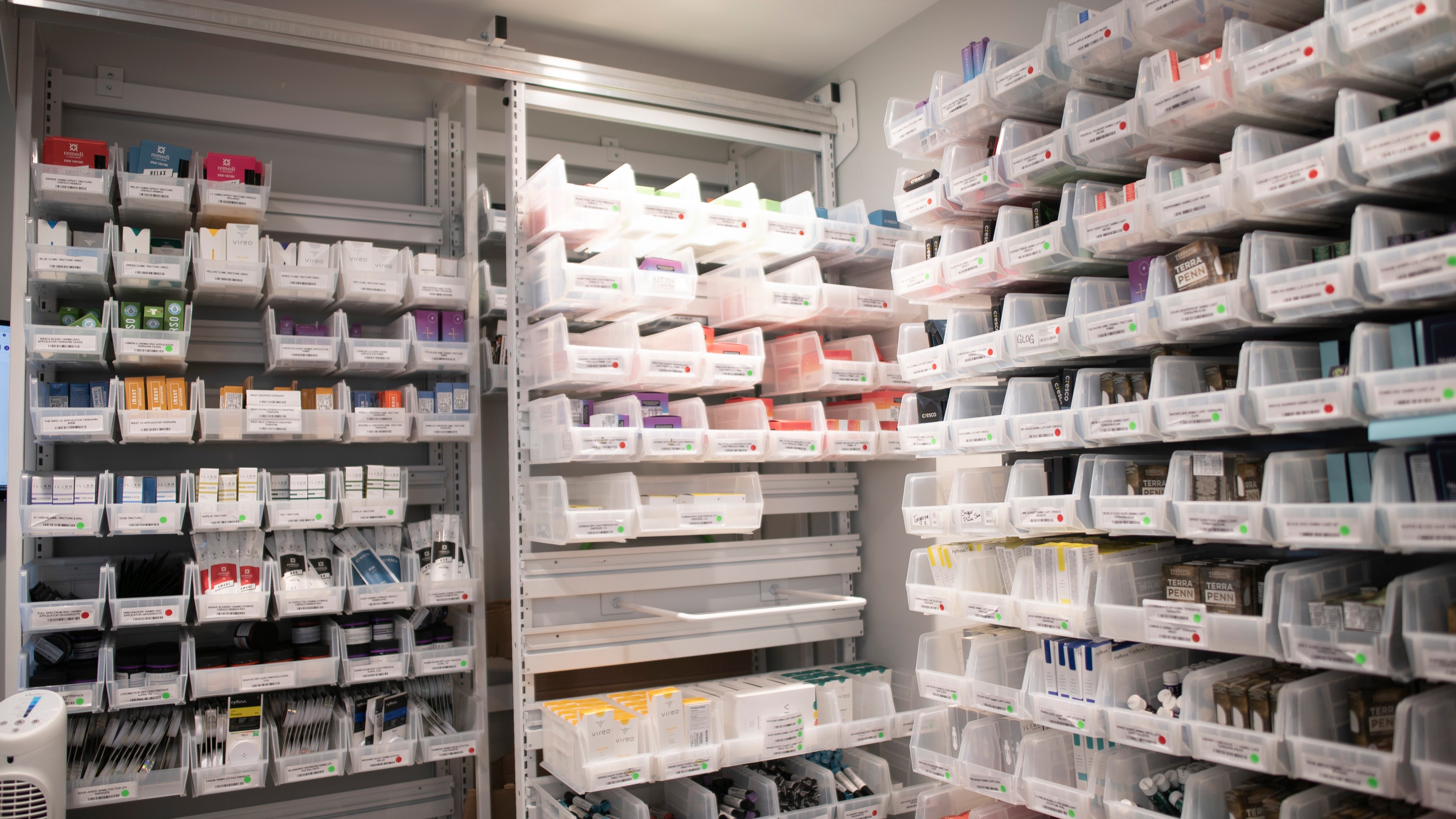 Secure vault storage system