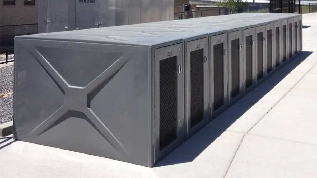 bike locker 300 series row of ventilated storage compartments for secure bicycle parking