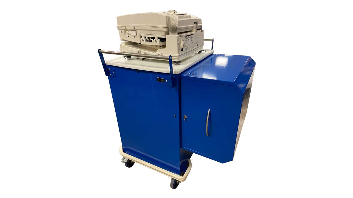 Compact blood collection cart for hospital use