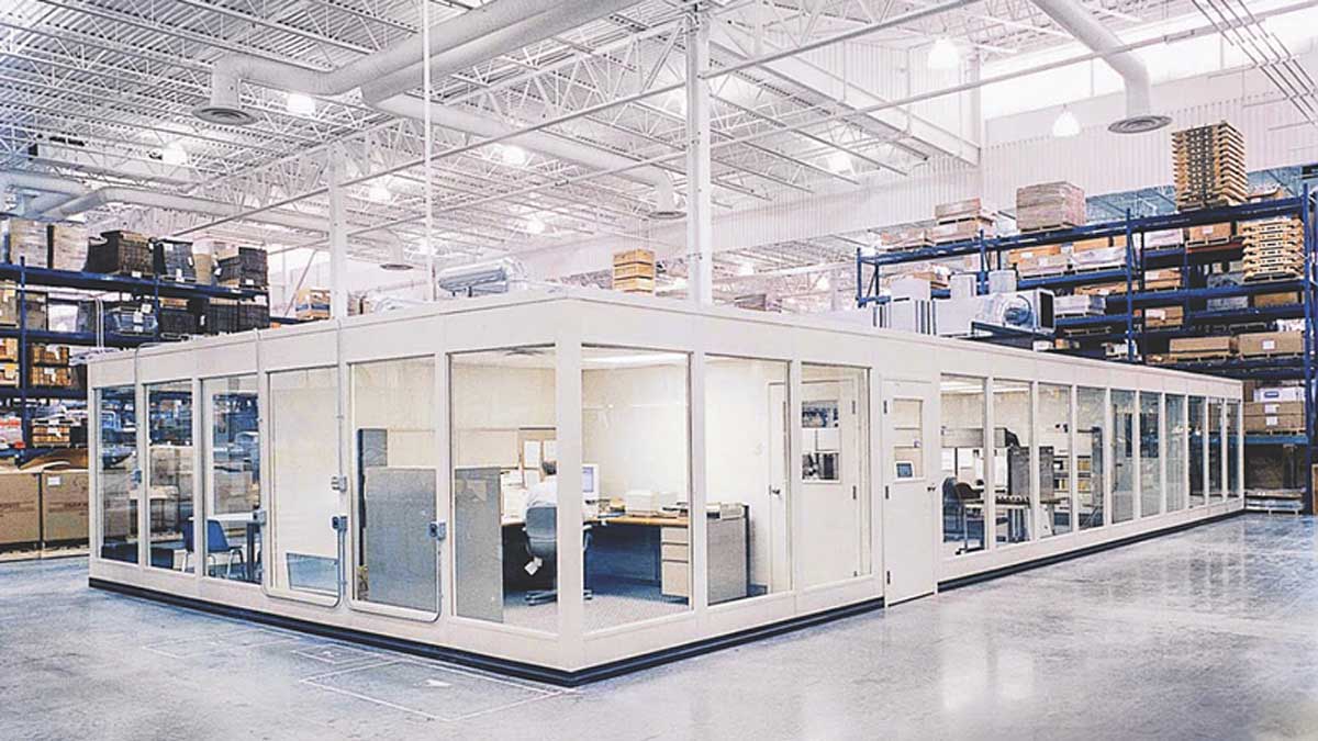 modular clean room for industrial or manufacturing environments to maintain cleanliness