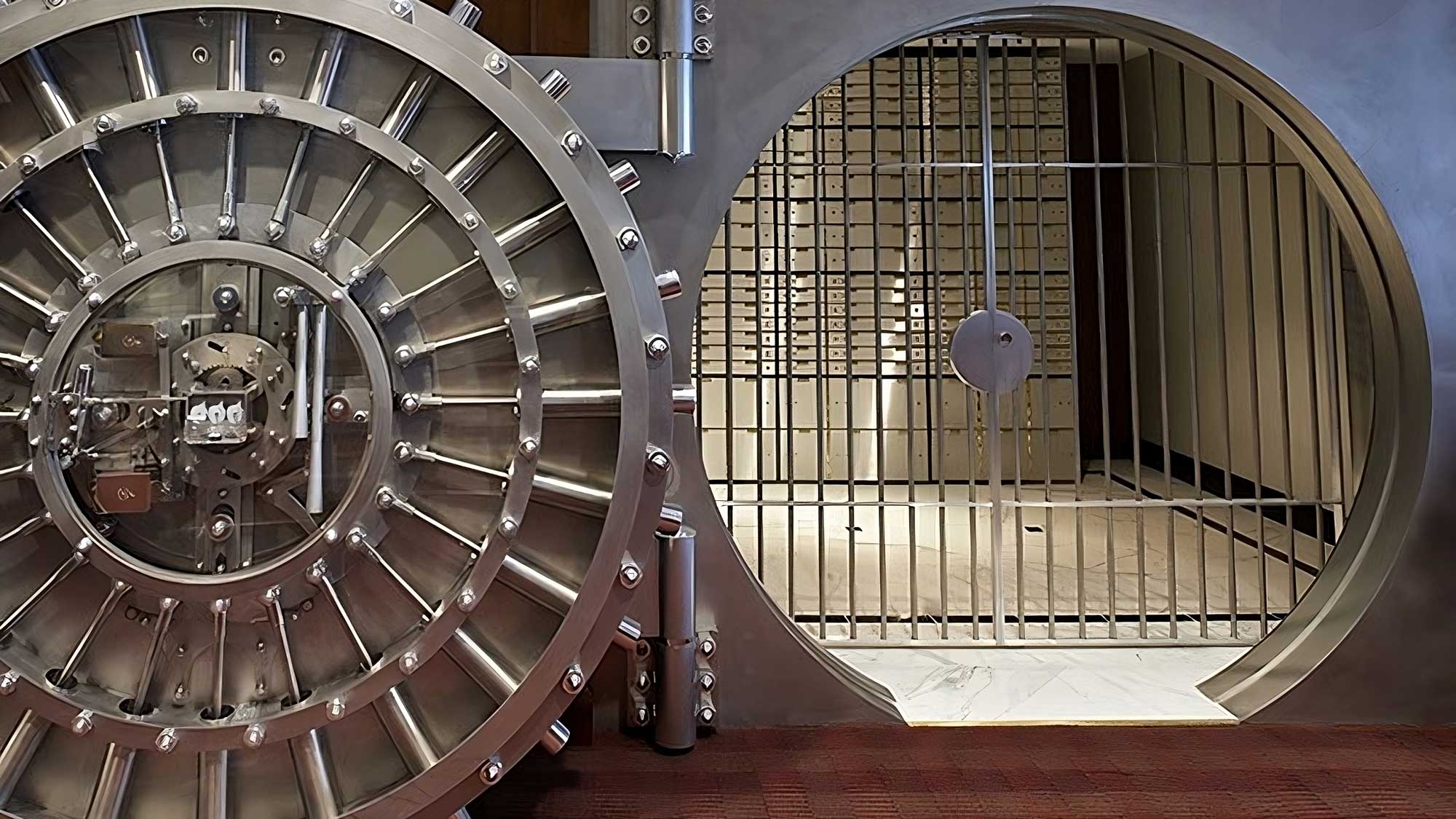 Commercial bank style vault door installed in a Florida facility