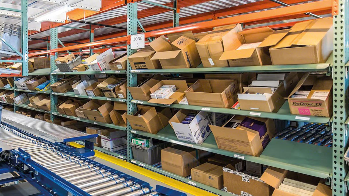 Carton flow gravity rack system designed for efficient picking and storage of boxes and items