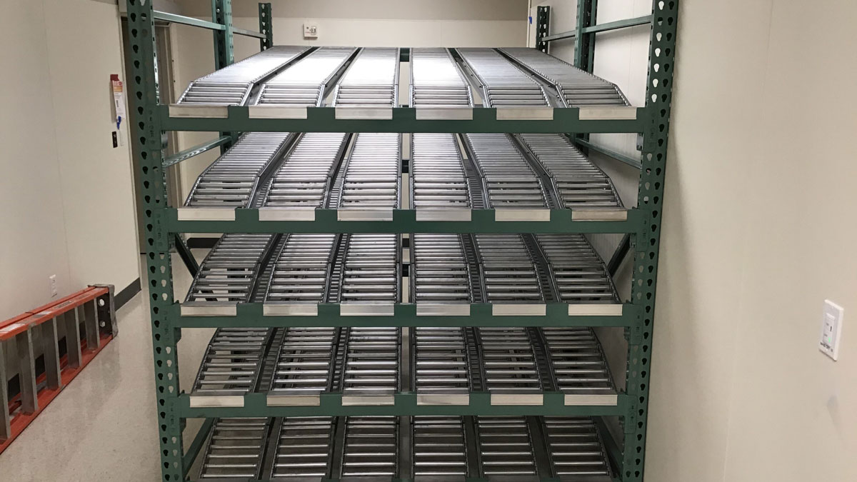 Mobile gravity flow rack for easy movement and efficient picking of boxes and inventory in warehouses