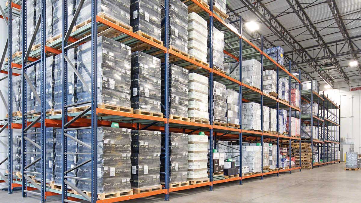 push back pallet racking for space