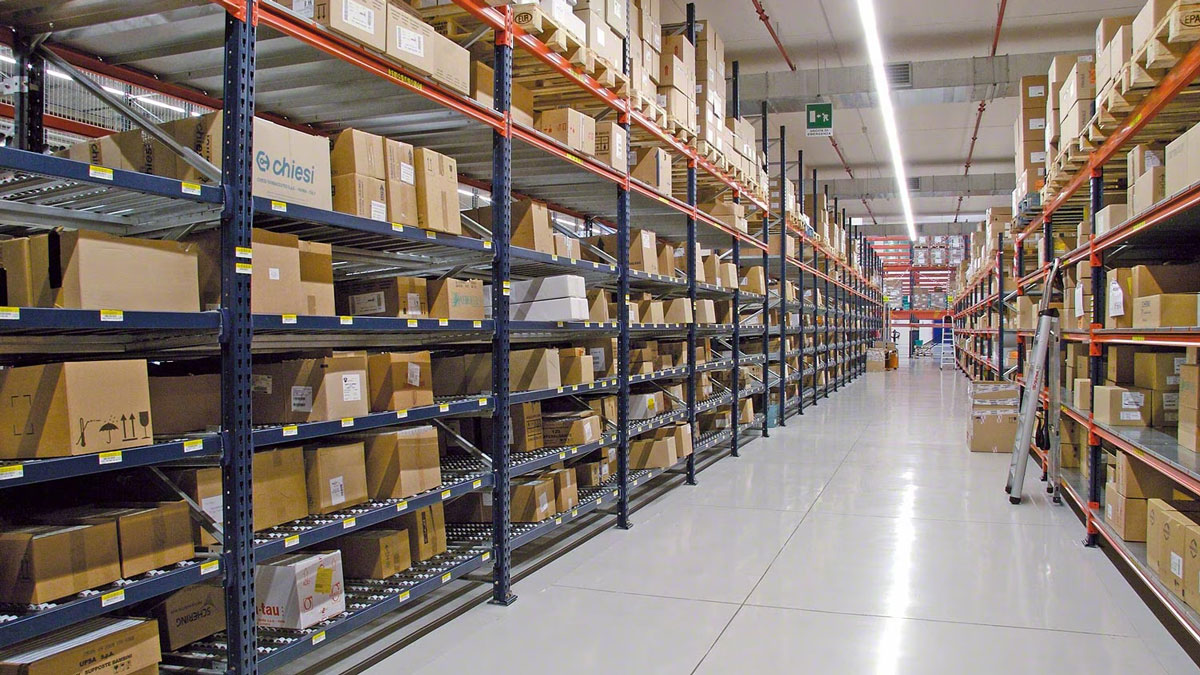 Warehouse storage solution using gravity flow shelving for faster access to stored inventory