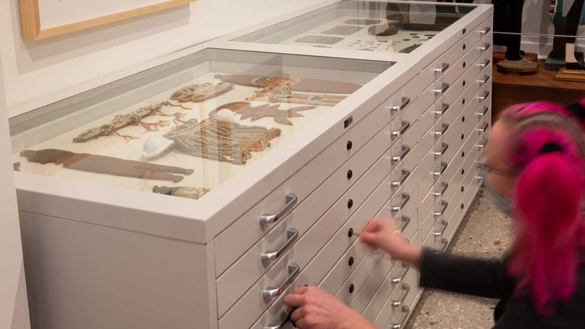 Flat file cabinets with secure locking handles to safely store documents, maps, and artworks in compact storage environments