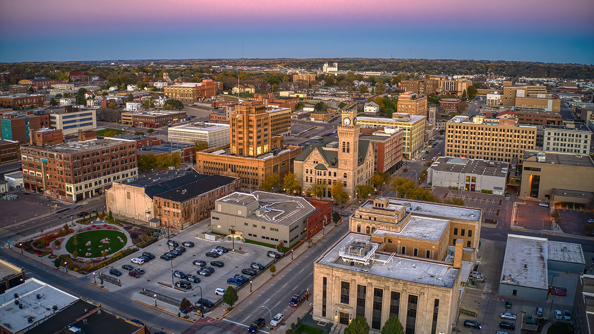 Sioux City, Iowa office or skyline