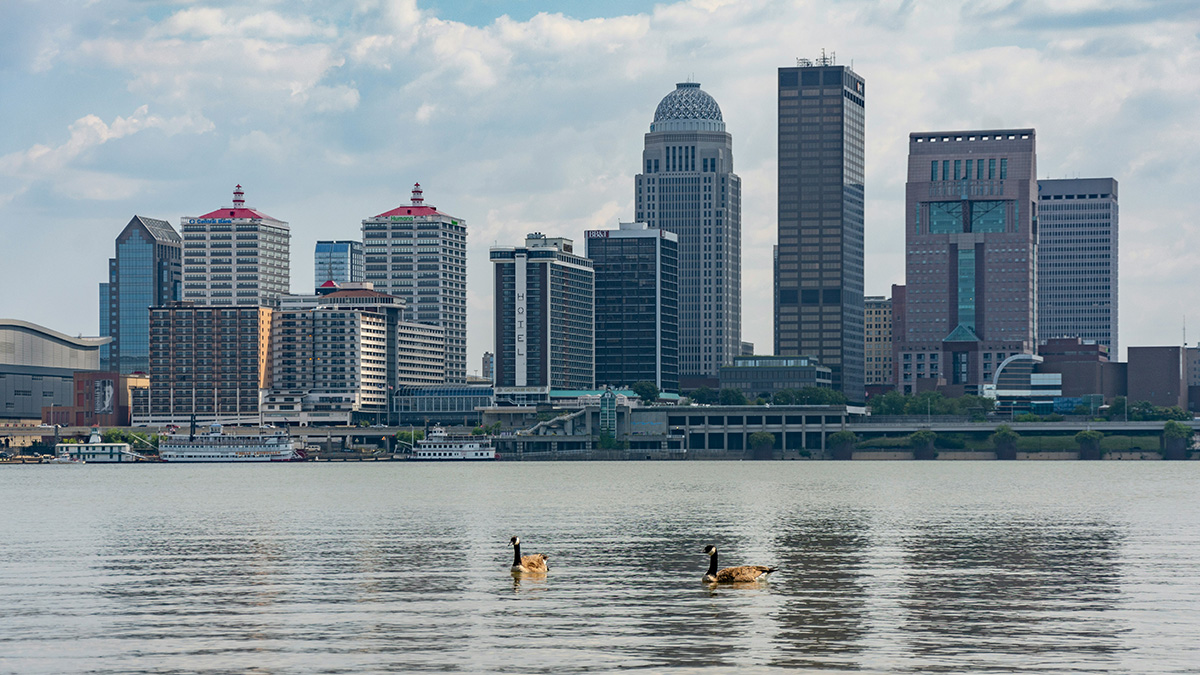 Louisville, Kentucky office or skyline