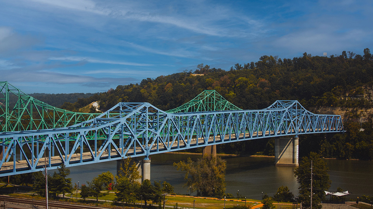 Owensboro, Kentucky office or skyline