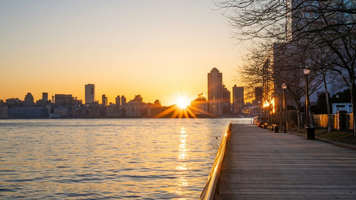 Jersey City, New Jersey skyline next to the bay